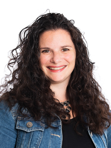 Julie Honor headshot